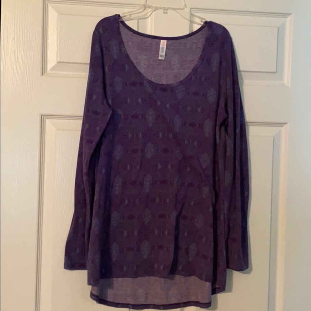 LuLaRoe Medium Lynnae Long Sleeve Shirt